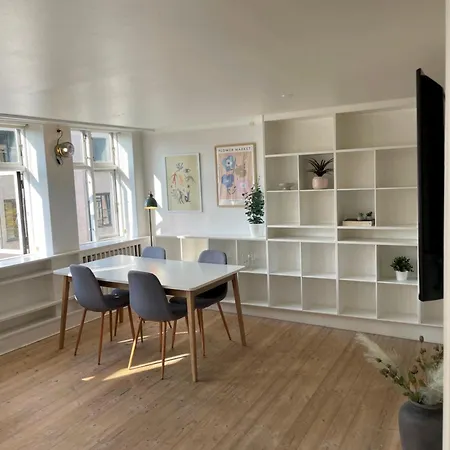 Elegant In Apartment